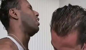 Gay Black Dude Gets Nasty Handjob And Dick SUcked By White Twink 27