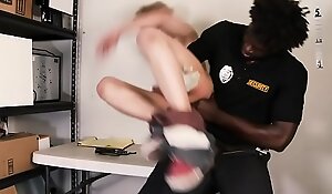 Youngperps - hung black security guard fucks a cute straight teen