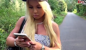 Deutsche blonde amateur teen hat outdoor usertreffen und er kann sie nicht in den arsch ficken