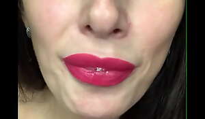 Sweet lips of porn star liza virgin drool